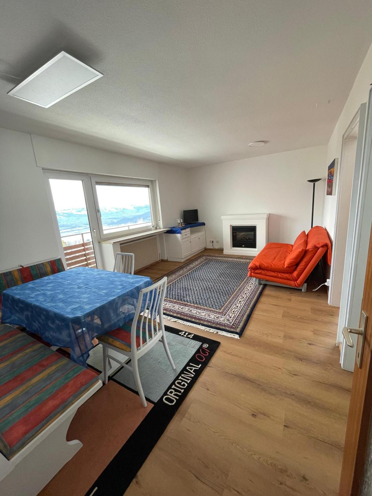 Gemuetliche Wohnung Mit Talblick Batschuns Exterior foto